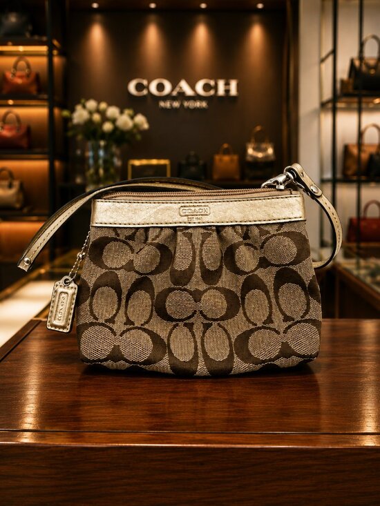 Coach Handbags - COACH Signature Monogram Jacquard Wristlet Wallet Zip Top Y2K Bag with Hang Tag